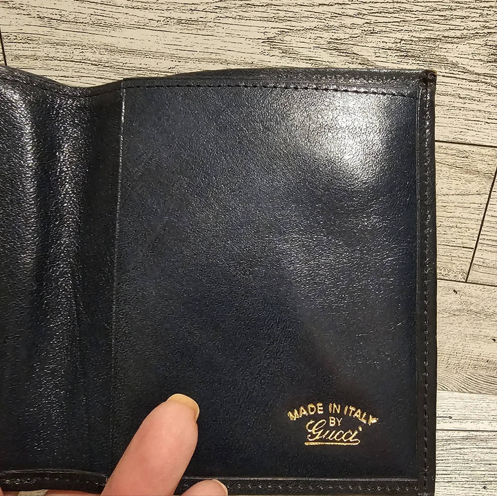 Gucci bi fold wallet rare EUC - Picture 7 of 10